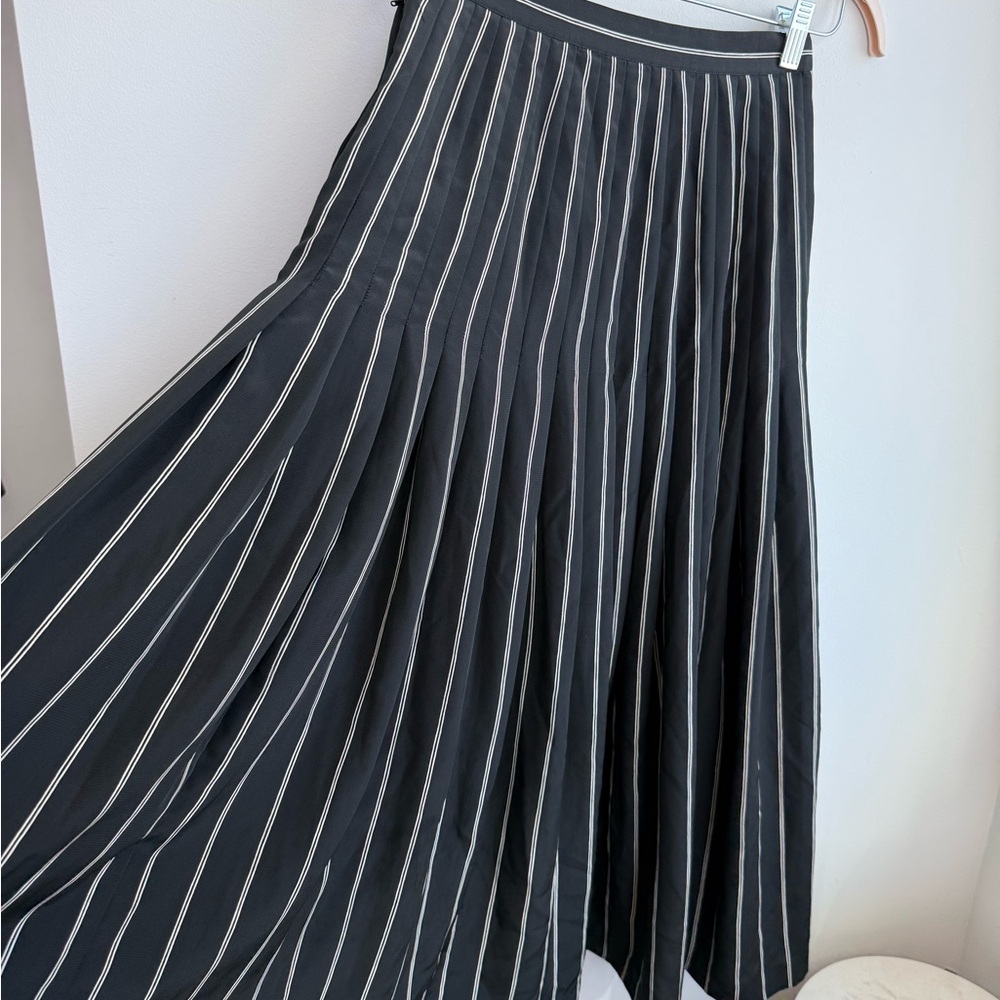 Vintage Striped & Pleated Maxi Skirt